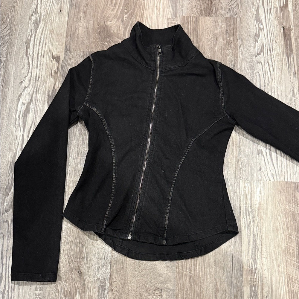 Women's Black Zip-Up Utility Jacket